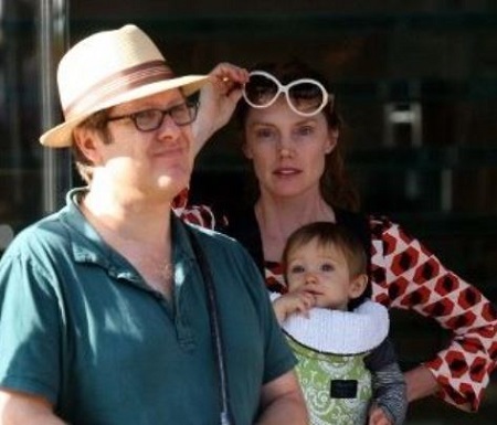  The childhood image of Nathaneal Spader with his father James Spader and mother Leslie Stefanson.